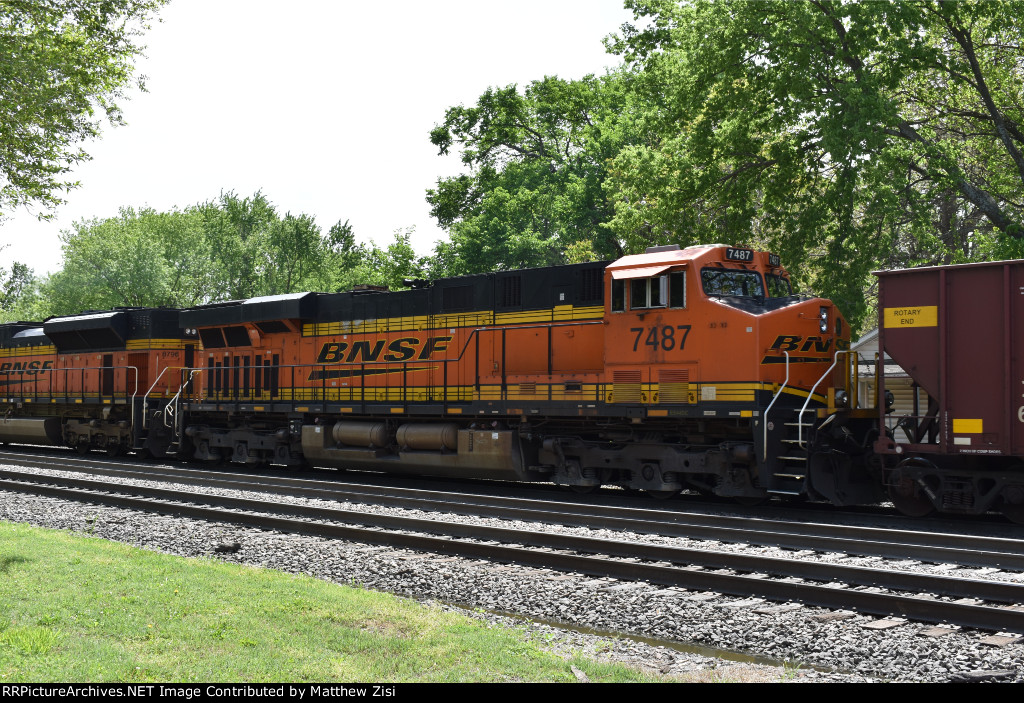 BNSF 7487